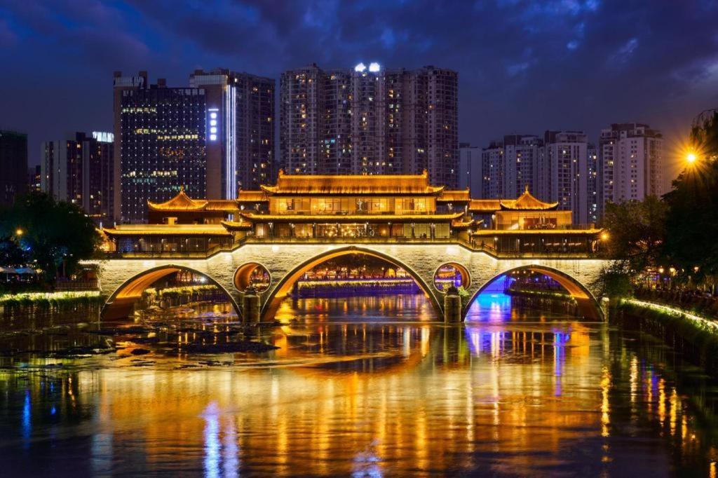 7 Days Inn Chengdu Sichuan University South Railway Station Экстерьер фото