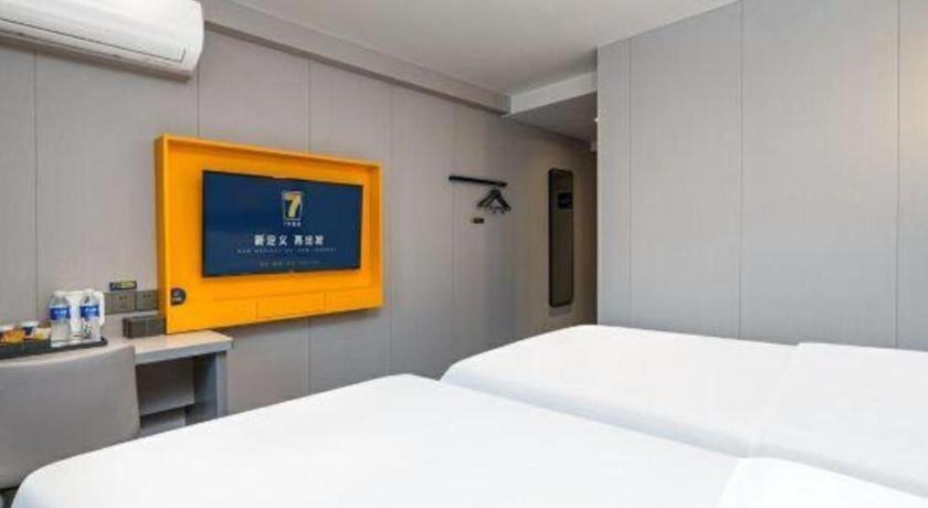 7 Days Inn Chengdu Sichuan University South Railway Station Экстерьер фото
